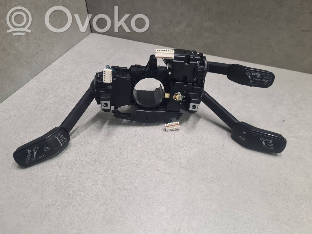 Seat Leon (5F) Interruptor/palanca de limpiador de luz de giro 