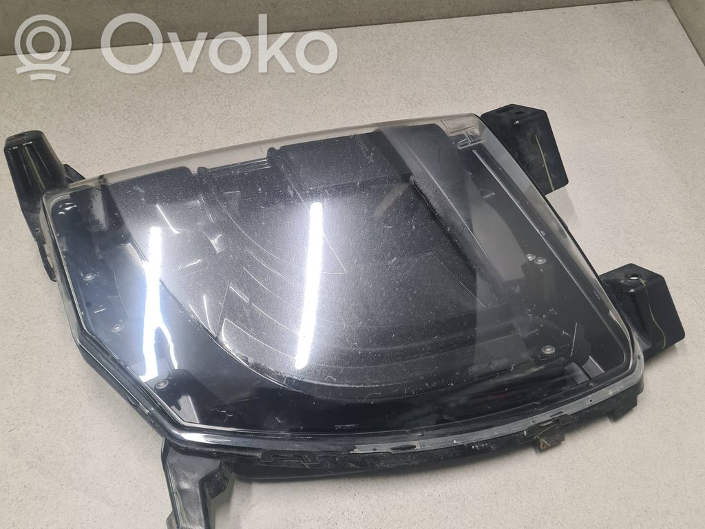 Tesla Model S Etusumuvalo 