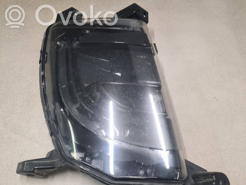 Tesla Model S Priešrūkinis žibintas priekyje 