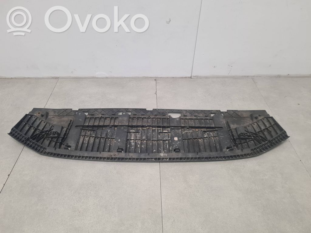 Audi Q3 8U Bamperio dugno apsauga 