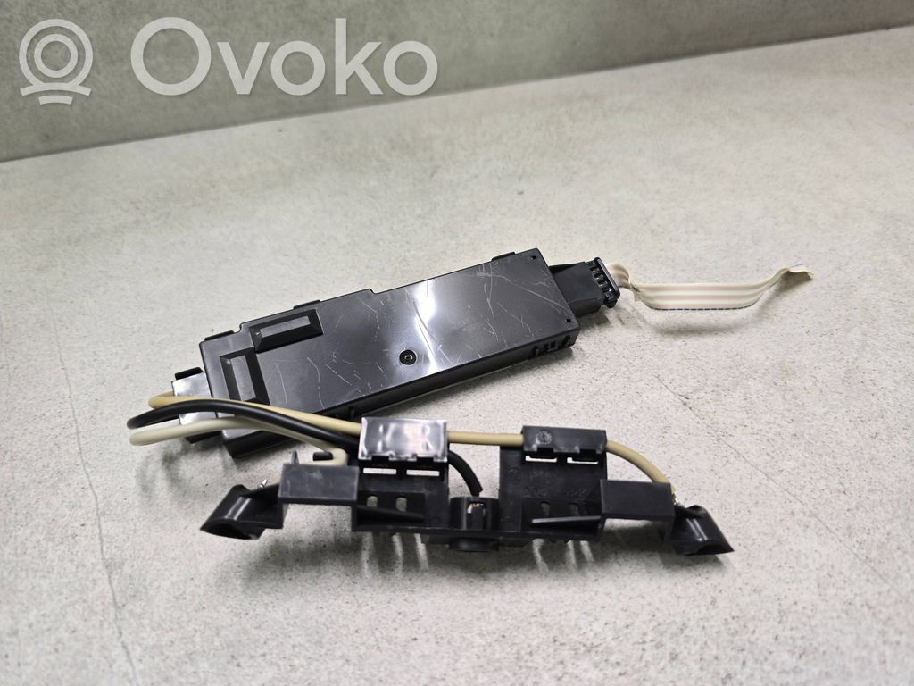 Volkswagen PASSAT B7 Alarm movement detector/sensor 