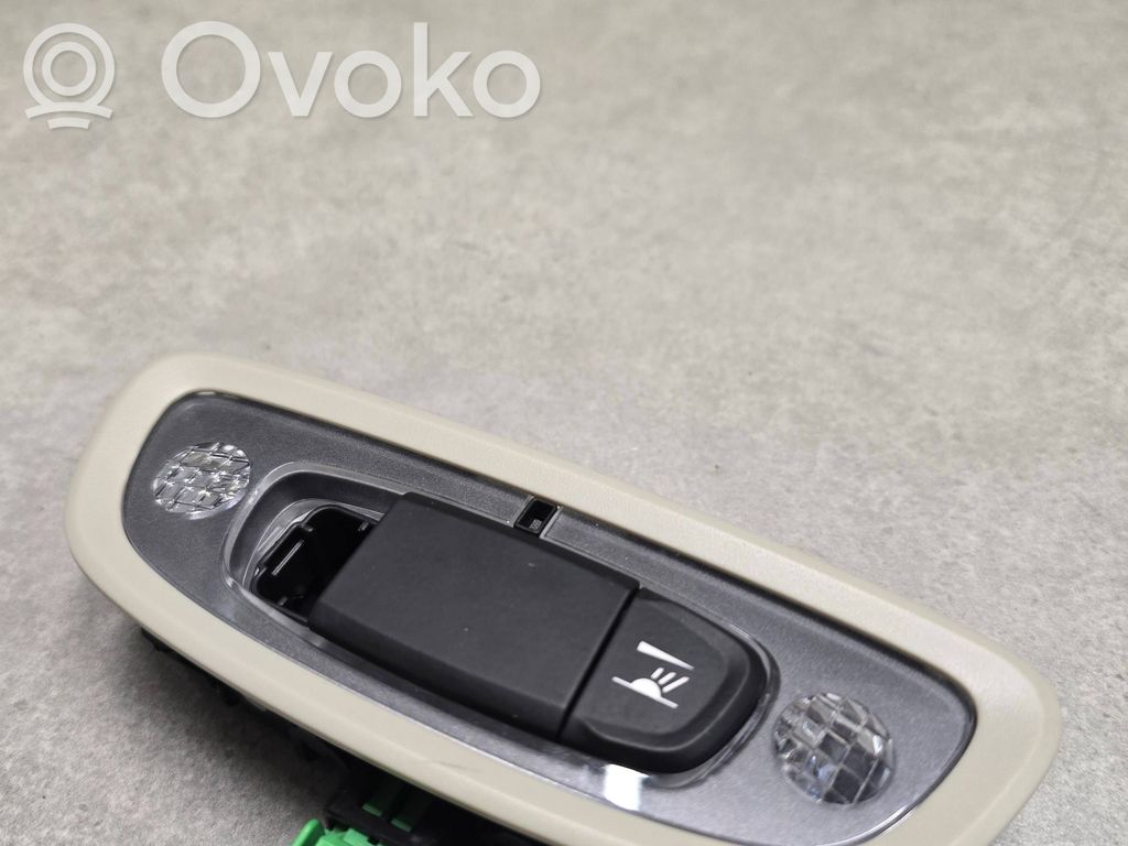Volvo V40 Cross country Rear seat light 