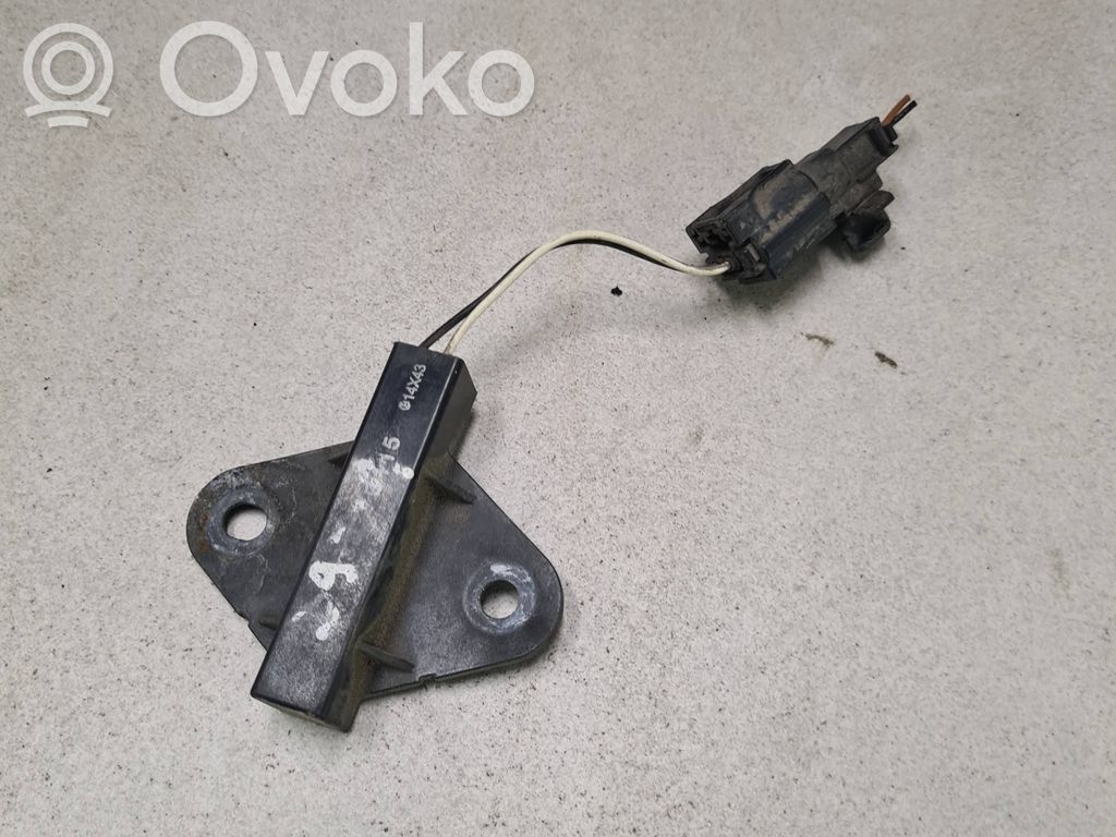 Mitsubishi Outlander Aerial antenna amplifier 