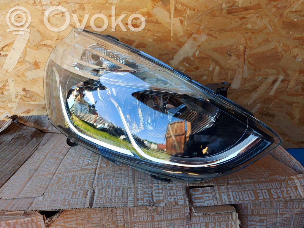 Renault Clio IV Scheinwerfer 