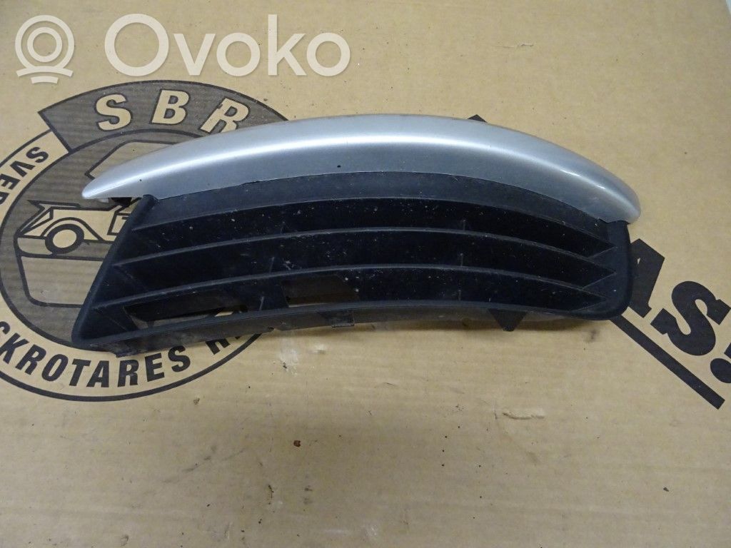 Narożnik zderzaka przedniego   N006202,1K0853665G