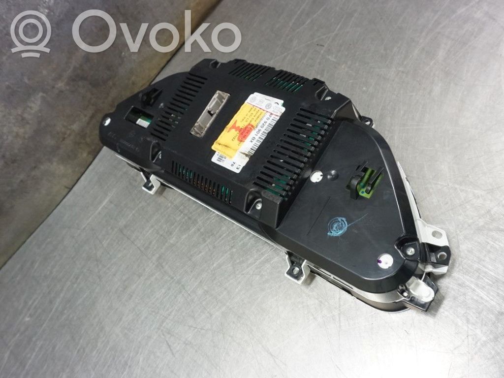 Audi A6 S6 C6 4F Spidometras (prietaisų skydelis) 