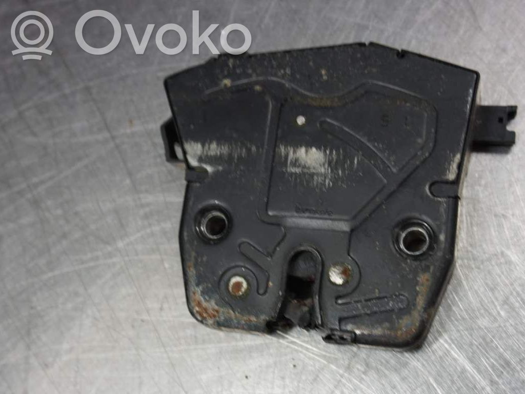 Tailgate/trunk/boot lock/catch/latch   51247308844,153992