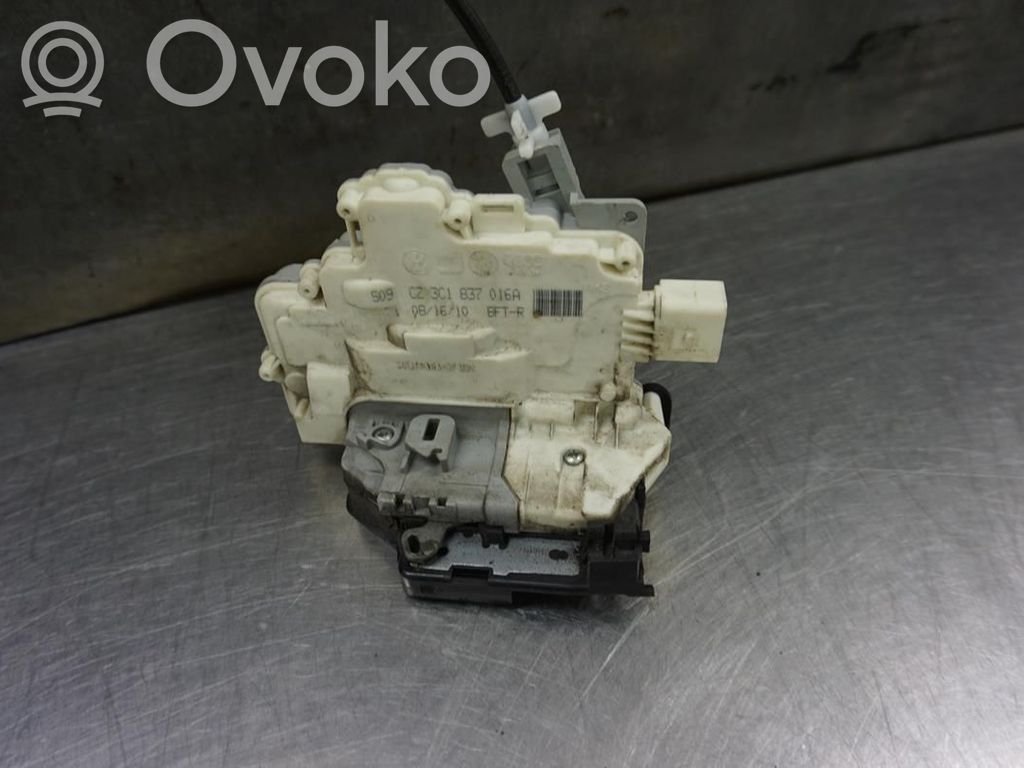 Volkswagen PASSAT B6 Serratura portiera anteriore 