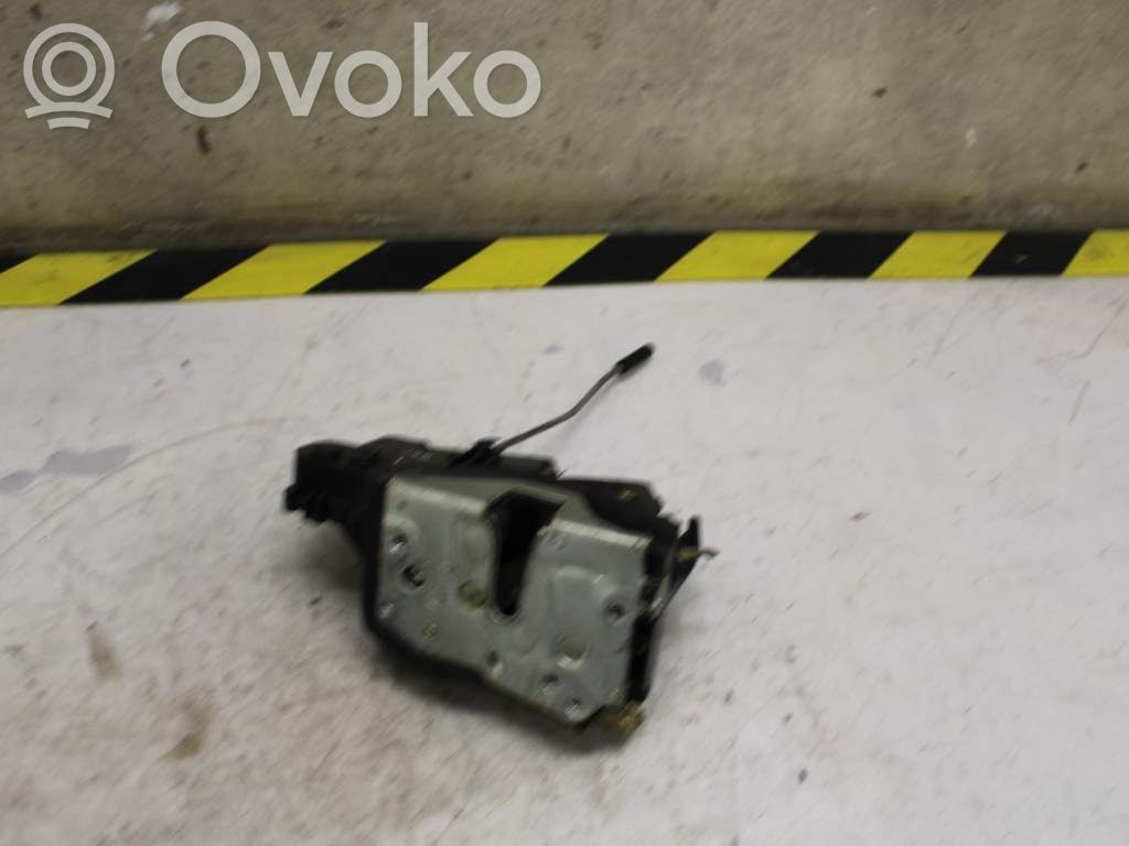 Front door lock   51227011245,140566