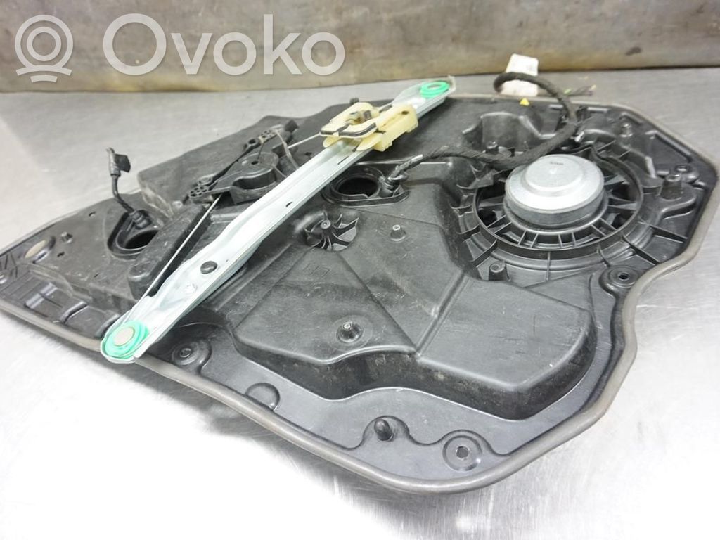Mechanizm podnoszenia szyby przedniej bez silnika   30784511,143831