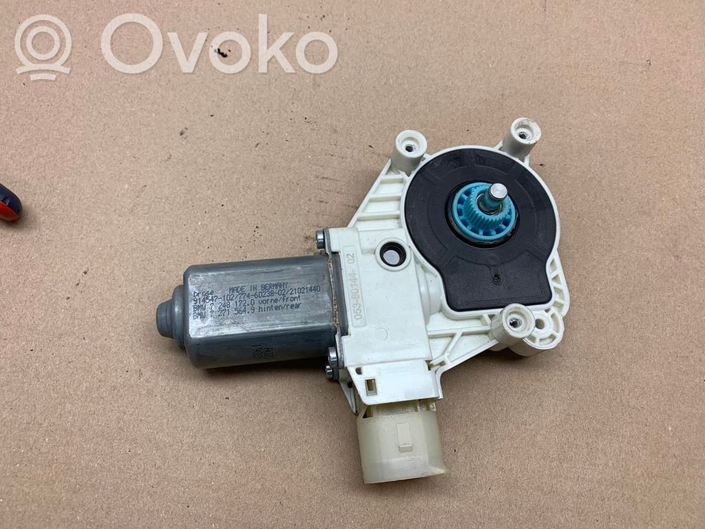 BMW 5 F10 F11 Front door window regulator motor 