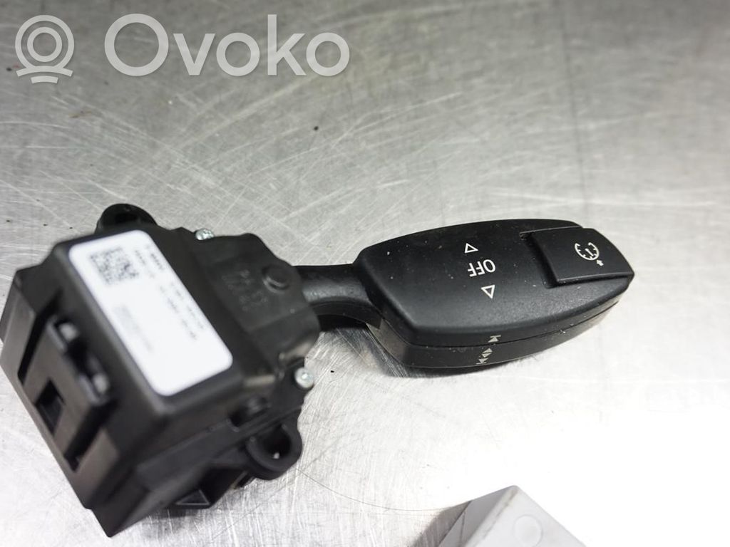 Cruise control switch   1306150,153827