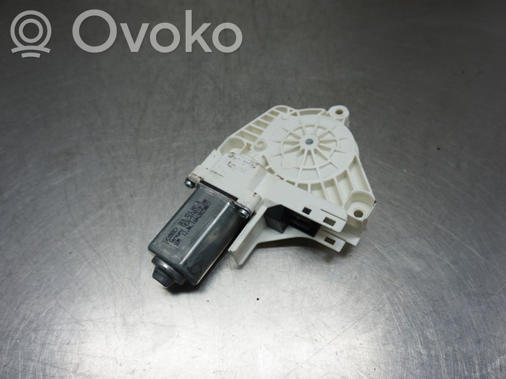 Audi Q5 SQ5 8R Silnik regulatora szyby drzwi przednich 