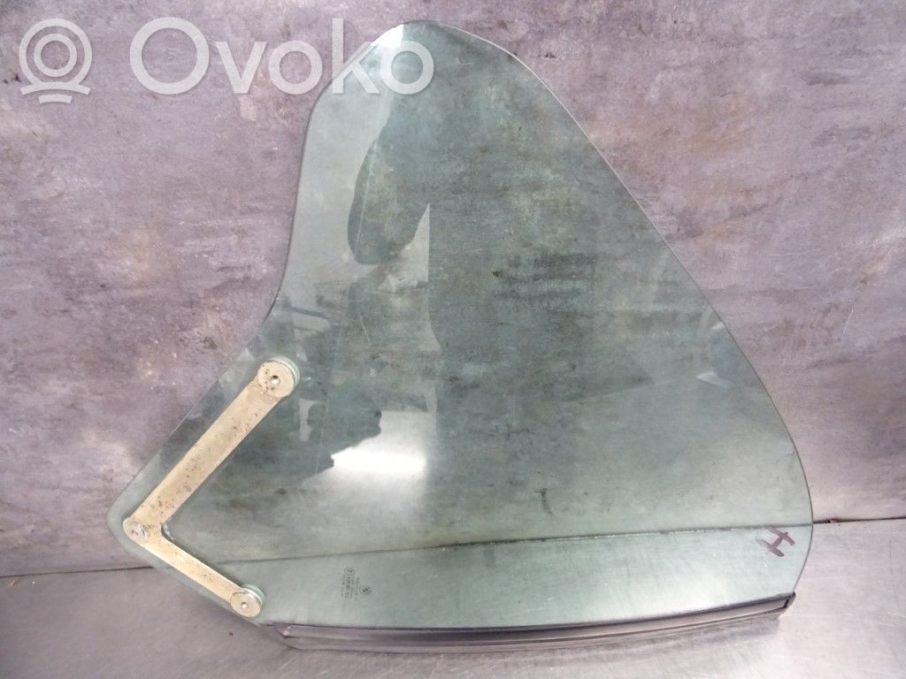 BMW 3 E36 Rear side window 