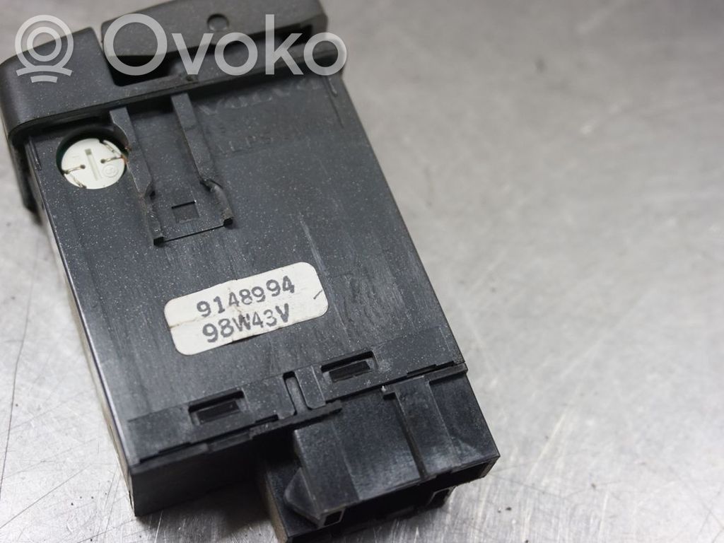 Volvo S70  V70  V70 XC Interruttore fendinebbia 