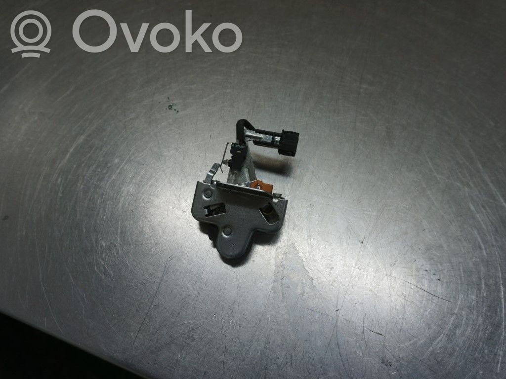 Saab 9-5 Замок задней крышки 