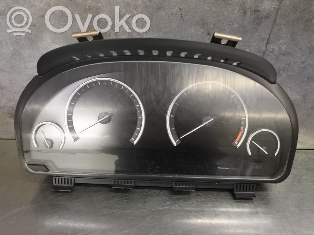 BMW 5 GT F07 Speedometer (instrument cluster) 