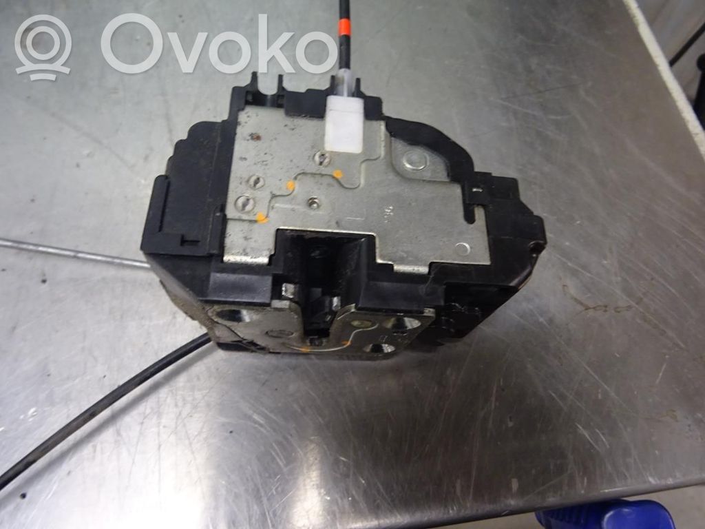 Nissan Note (E11) Priekinė durų spyna 