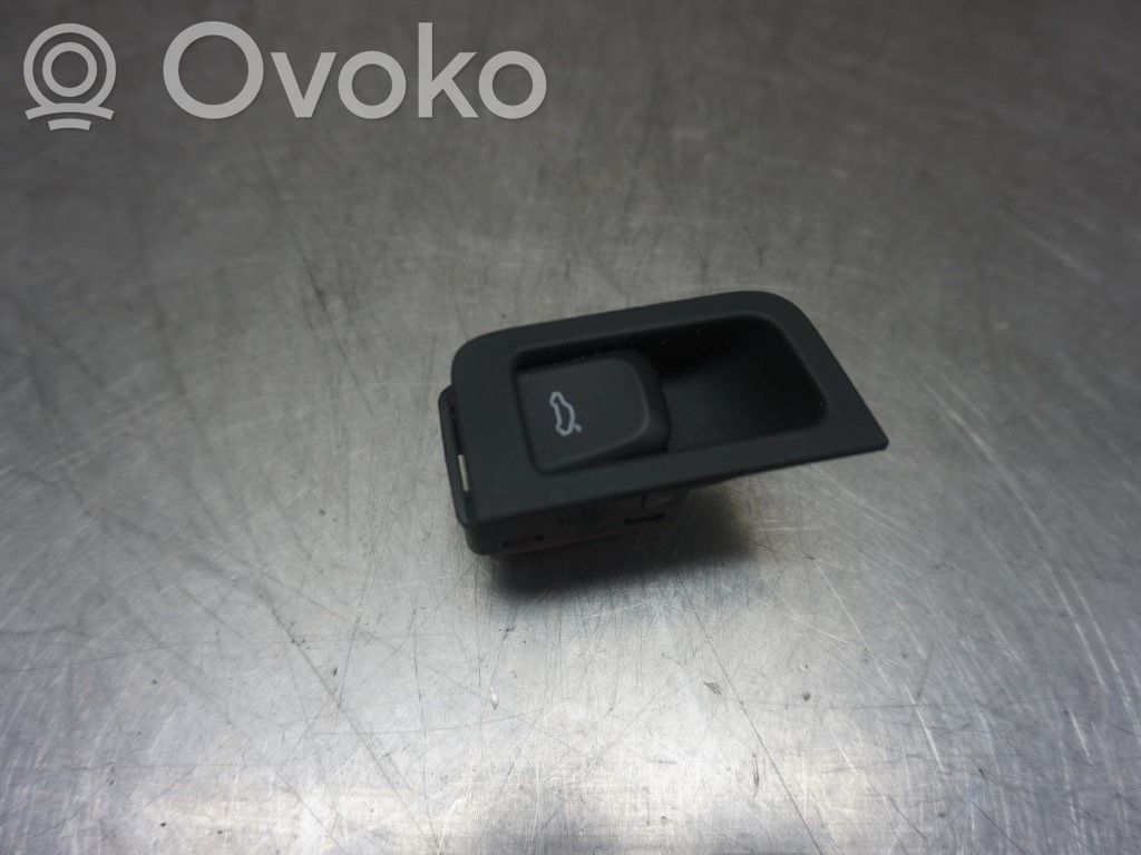 Tailgate/boot open switch button   4H0959831A,237810