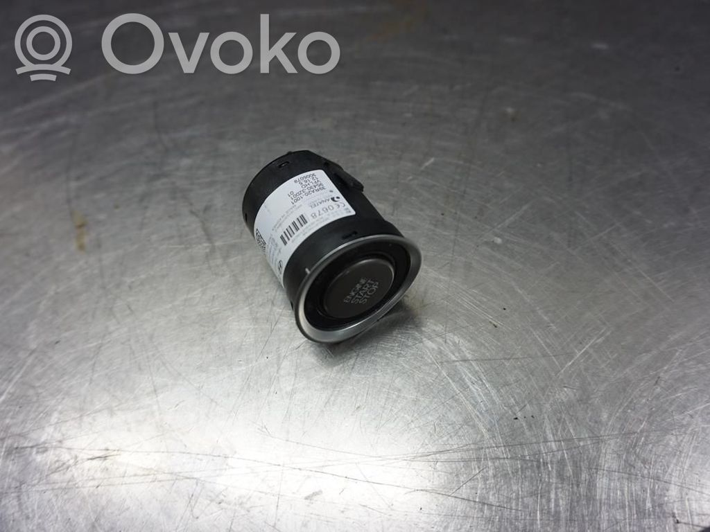 Hyundai i40 Engine start stop button switch 