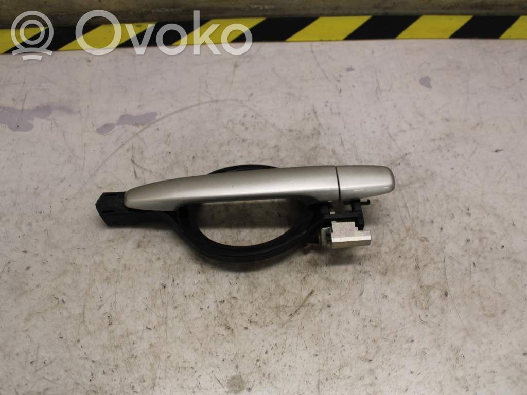 Klamka zewnętrzna drzwi przednich   5716A014HW,N052023