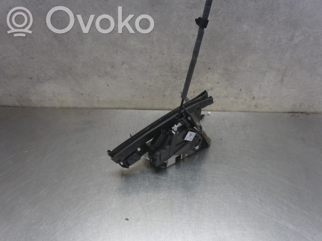 Front door lock   2099457,N060148