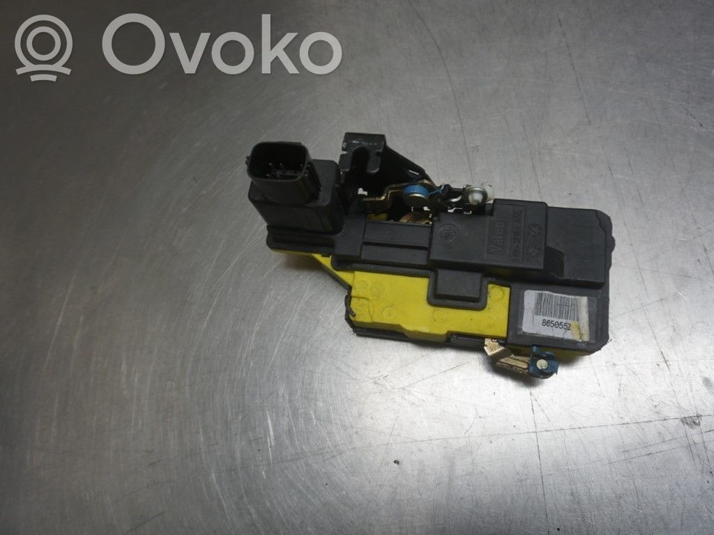 Volvo S60 Rear door lock 