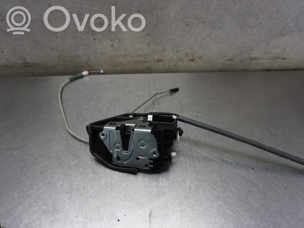 BMW 3 F30 F35 F31 Serratura portiera posteriore 