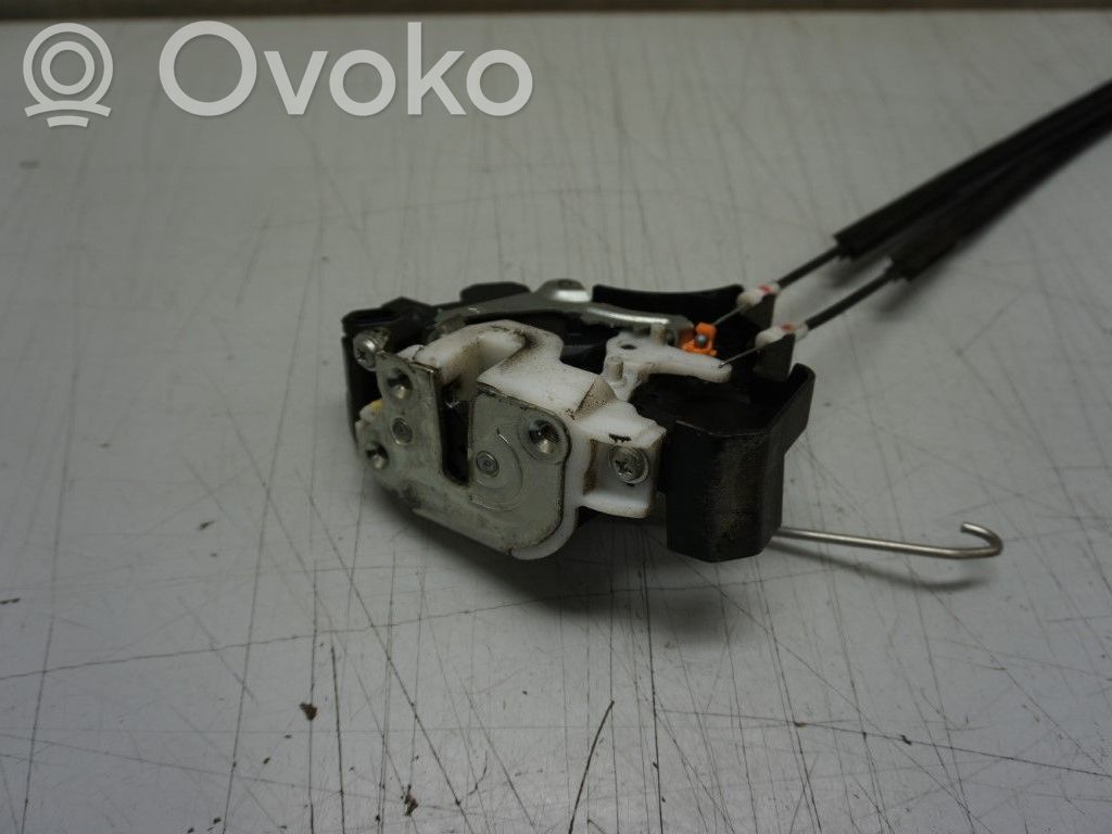 Mitsubishi Colt Front door lock 