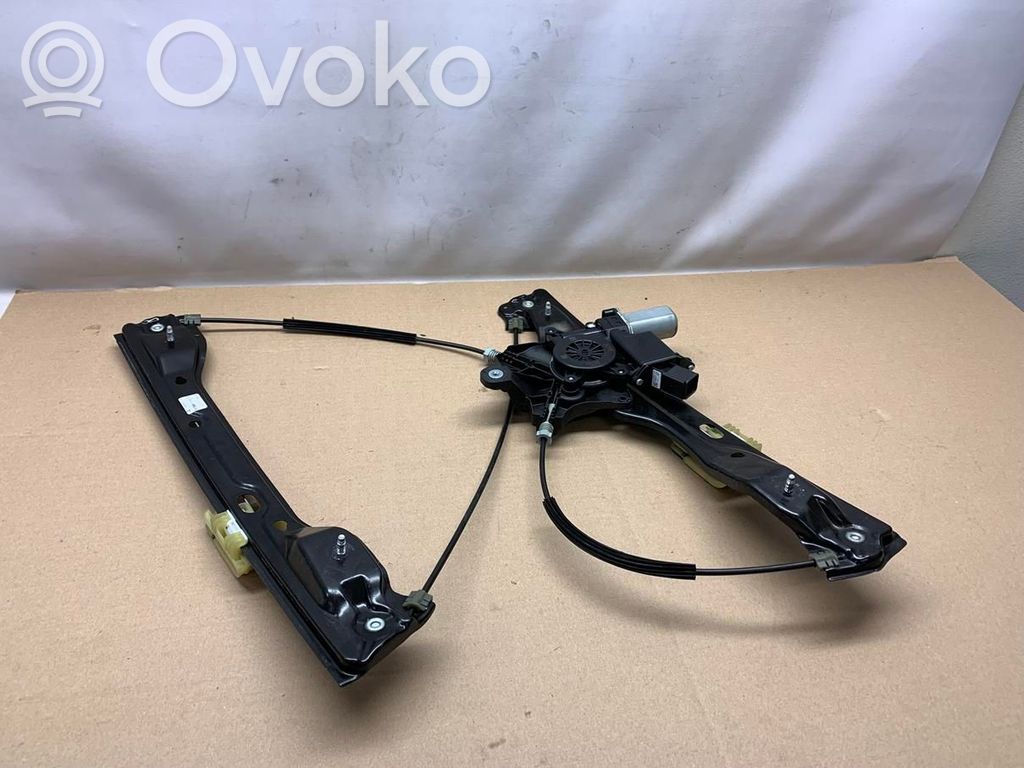 Opel Astra K Elektryczny podnośnik szyby drzwi przednich 