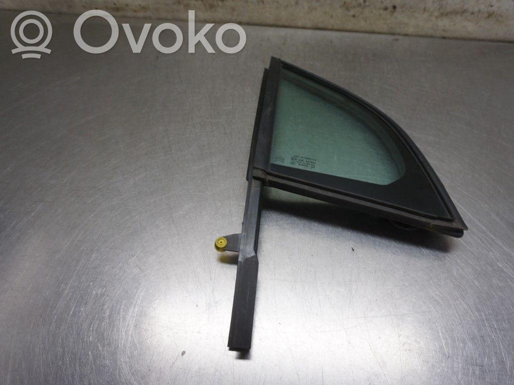 Citroen DS3 Szyba karoseryjna drzwi przednich 