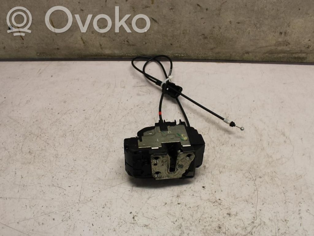 Nissan Note (E11) Front door lock 