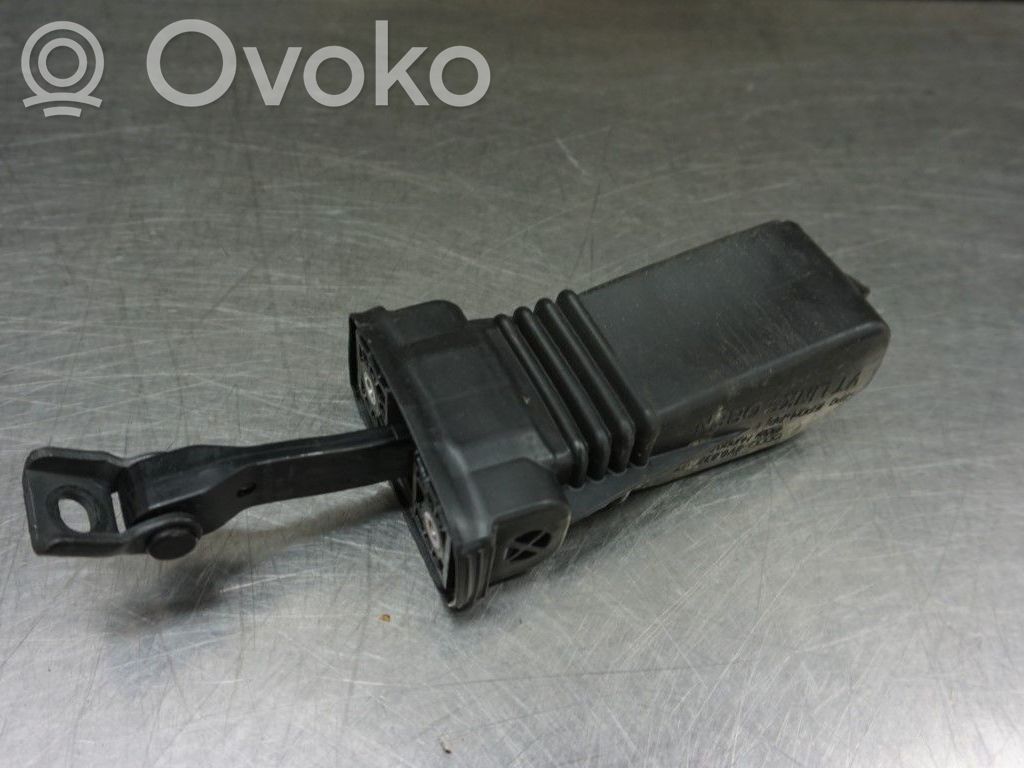 Audi A3 S3 8V Front door check strap stopper 