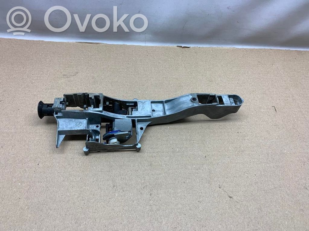 Внешняя ручка   910962,N063747