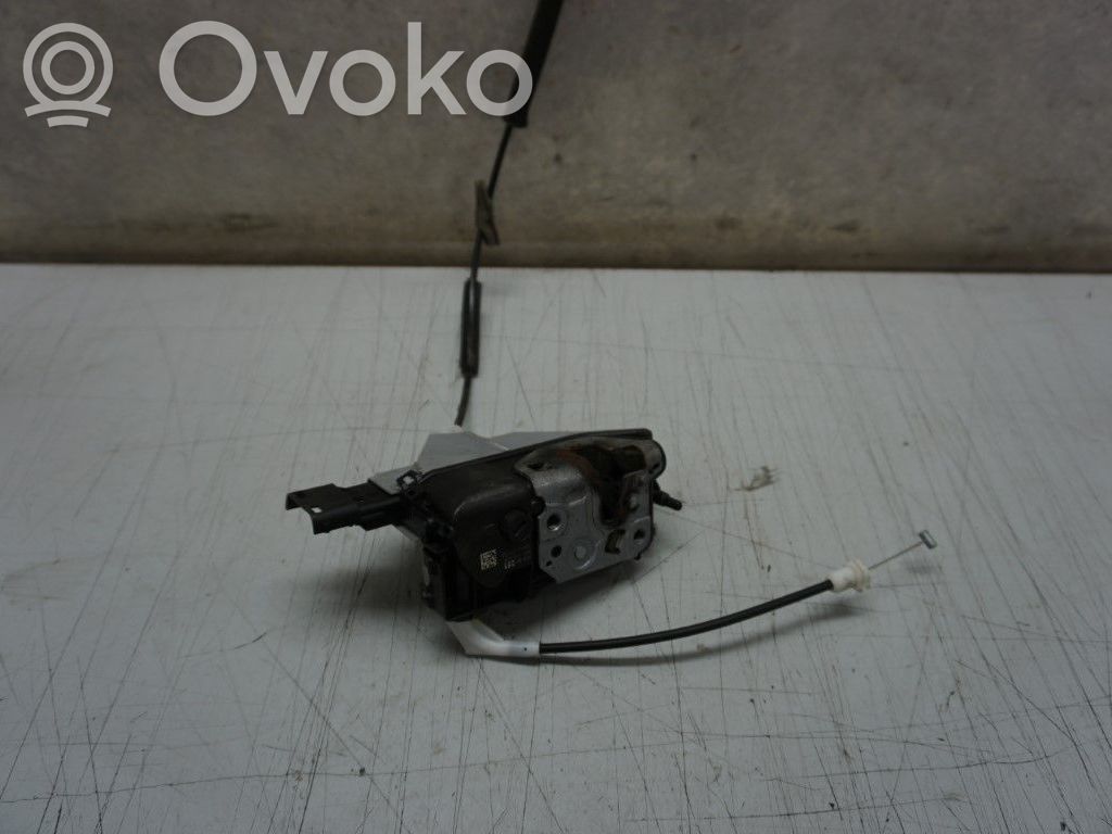 Citroen C3 Priekšpusē slēdzene 