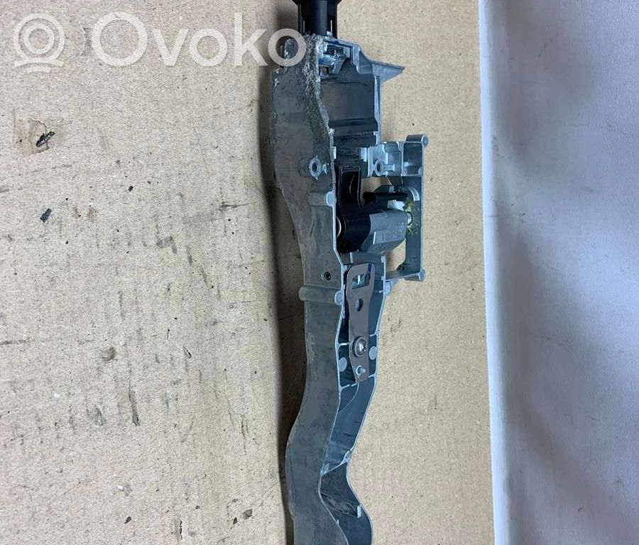 Citroen Berlingo Внешняя ручка 