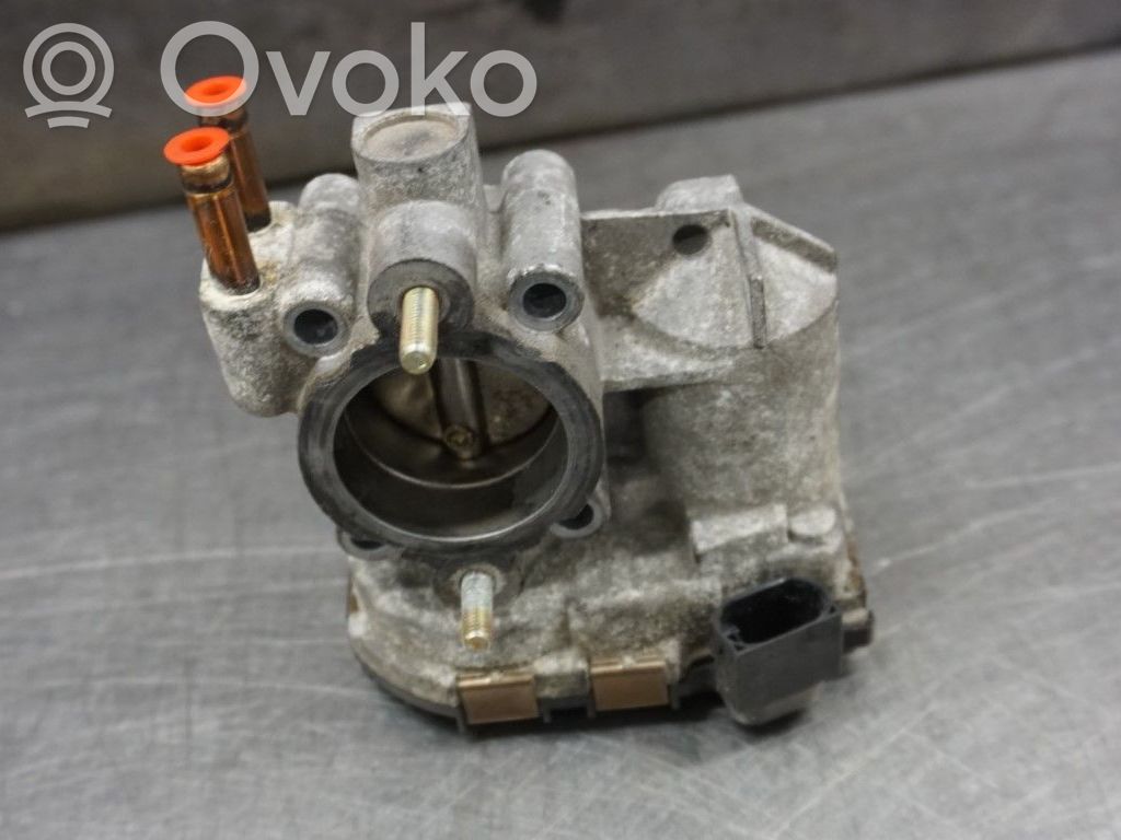 Opel Corsa C Throttle valve 