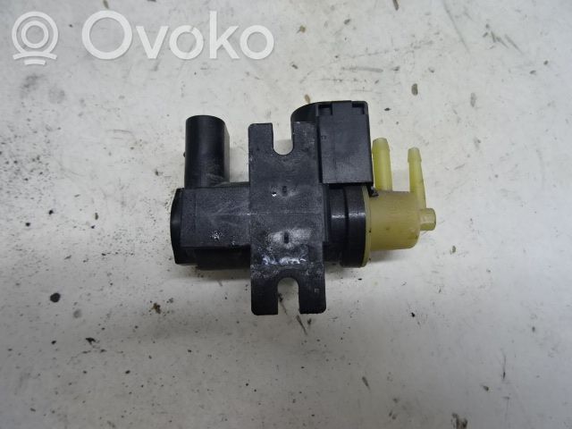 Volvo V70 Valvola di depressione 