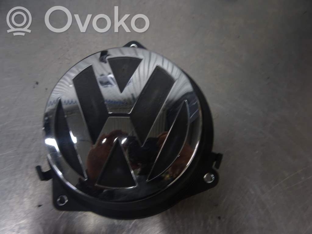 Volkswagen PASSAT B6 Tailgate/trunk/boot exterior handle 