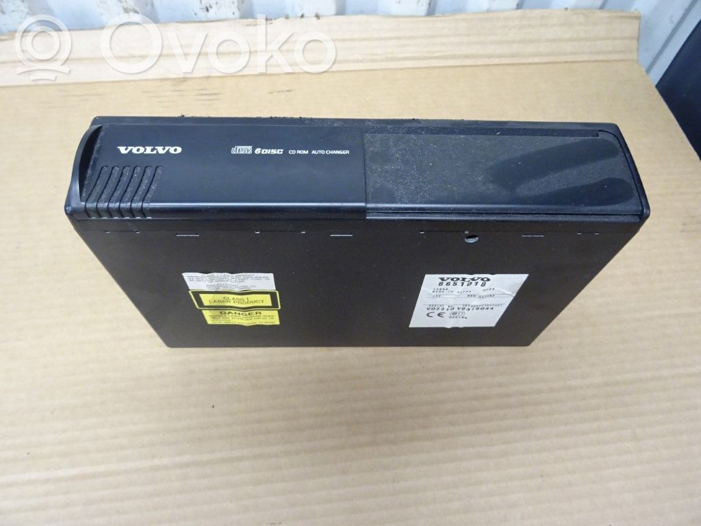 Volvo S80 CD/DVD changer 