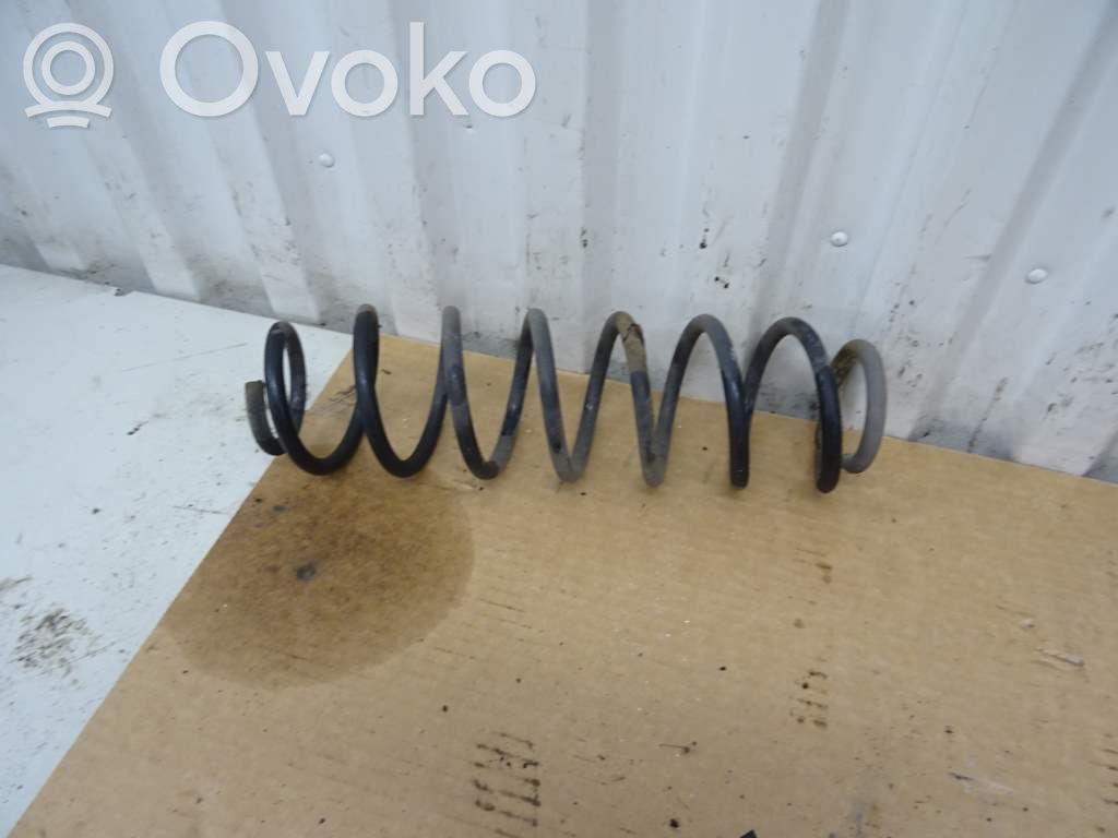 Skoda Fabia Mk2 (5J) Sprężyna tylna 
