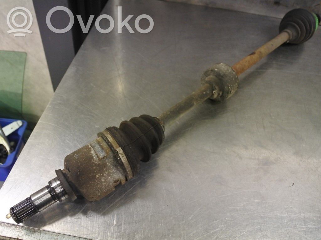 Toyota Avensis T220 Eje de transmisión delantero 