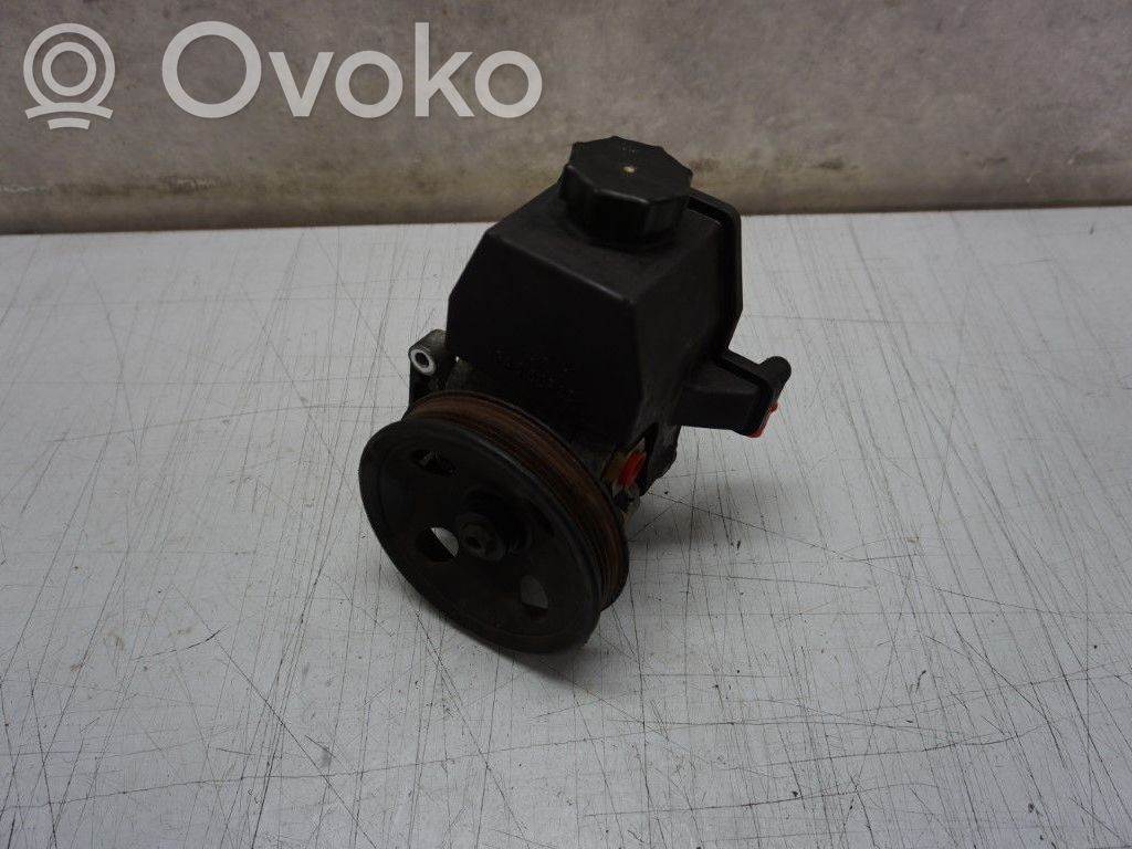 Mercedes-Benz C W202 Power steering pump 
