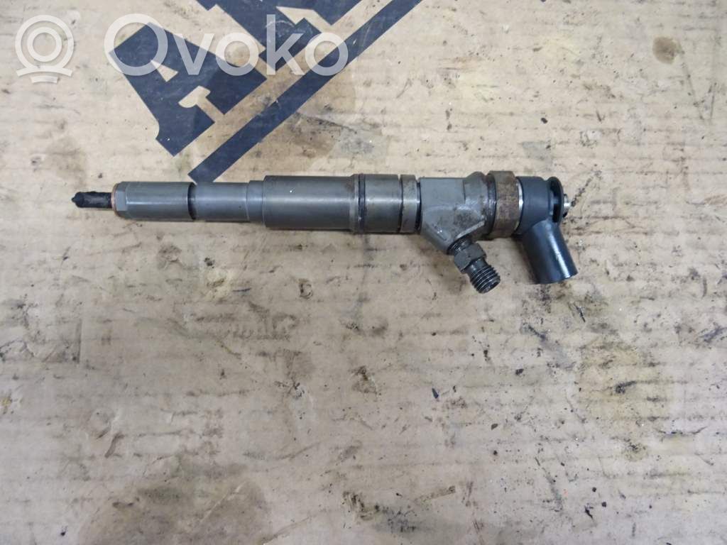 Fuel injector   13537794435,172988,7794555