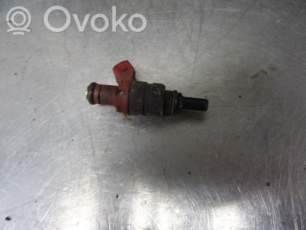 Volvo S40, V40 Inyector de combustible 
