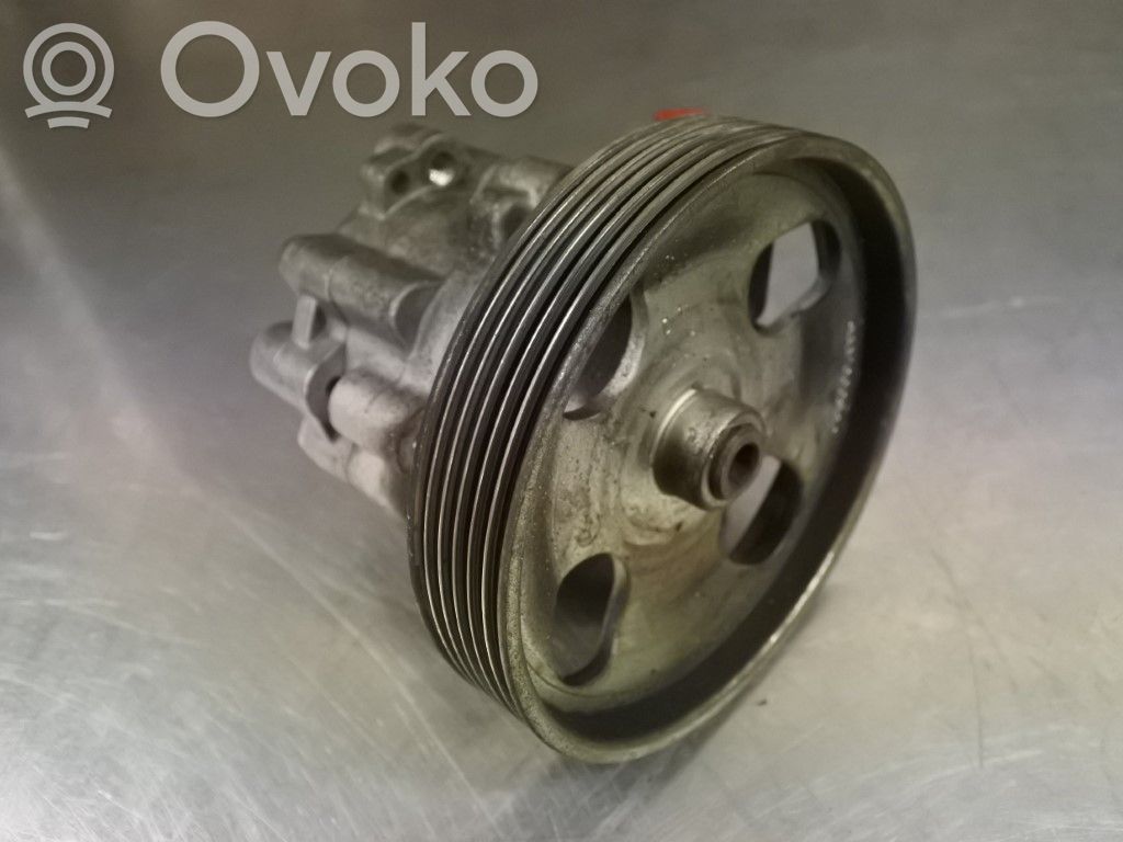 Citroen C5 Power steering pump 
