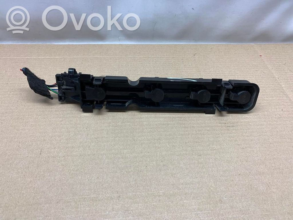 Ford Transit Aizmugures spuldzes vāka turētājs 