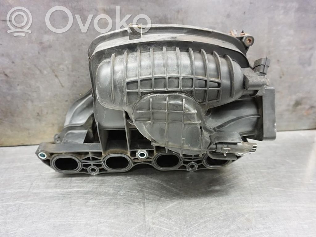KIA Ceed Kolektor ssący 