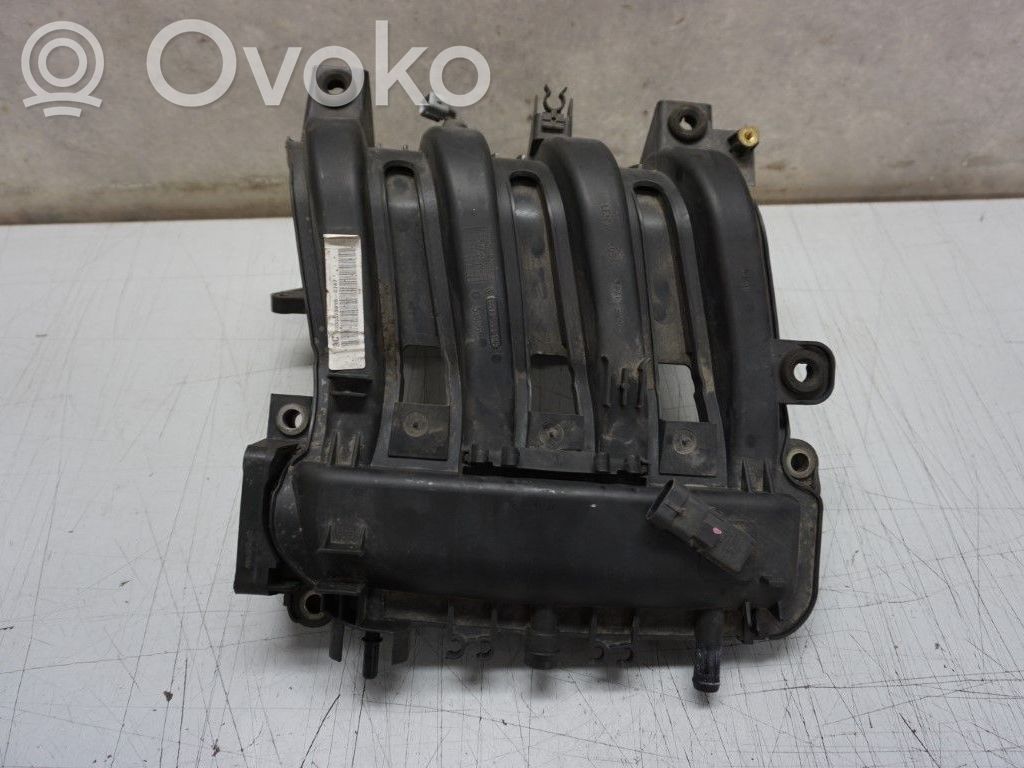 Renault Clio II Kolektorius įsiurbimo 