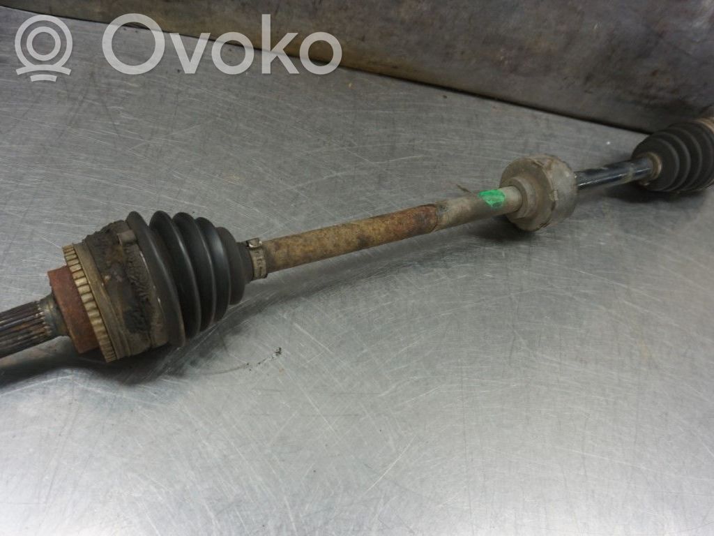 Toyota Corolla E110 Eje de transmisión delantero 